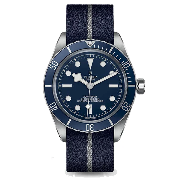 Tudor Black Bay 58, reference M79030B-0003
